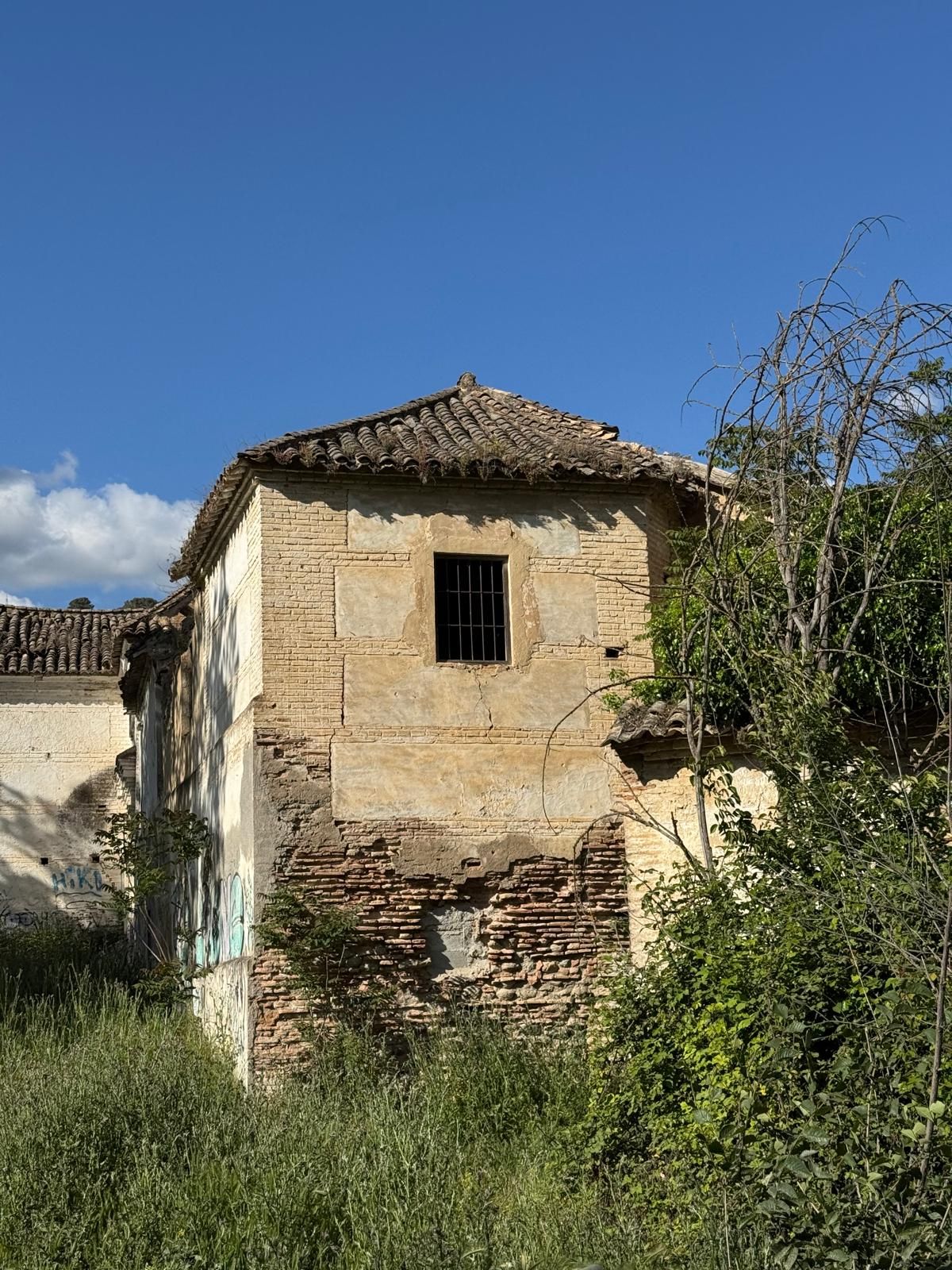 Torre de ladrillo de la hacienda
